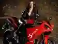 ゲームバイクと女の子のスライドオンライン